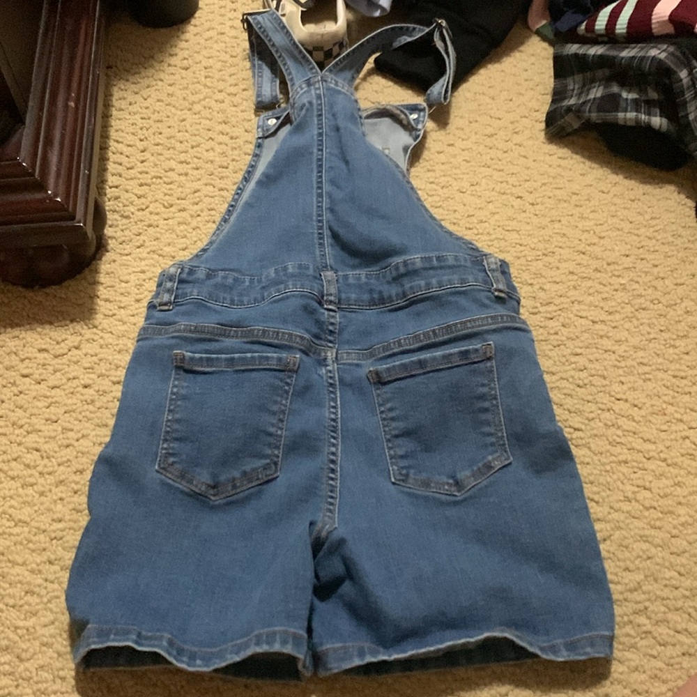 Overalls - Picture 8 of 11